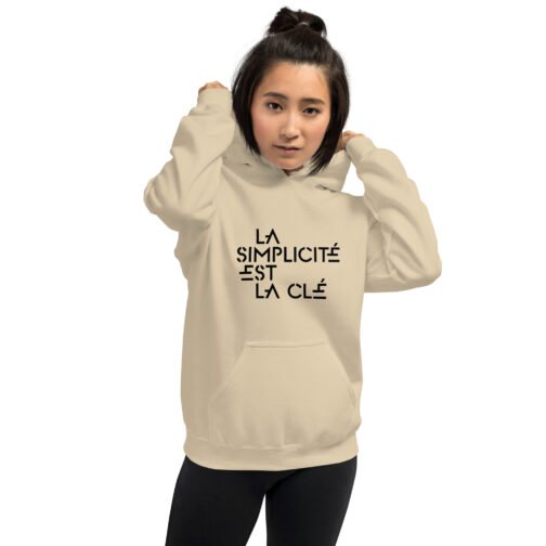 Sweat à capuche pour homme et femme – La simplicité est la clé – Image 3