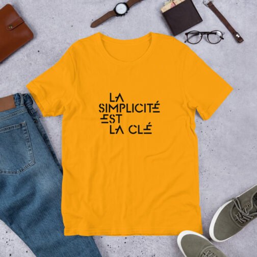 T-shirt personnalisé homme et femme – La simplicité est la clé – Image 3